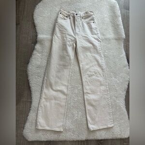 Abercrombie 90’s Relaxed Jeans